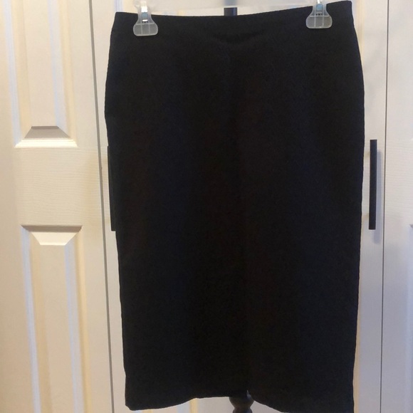89th & Madison 🩶Designer Skirt Black Chevron NWOT - Picture 2 of 3
